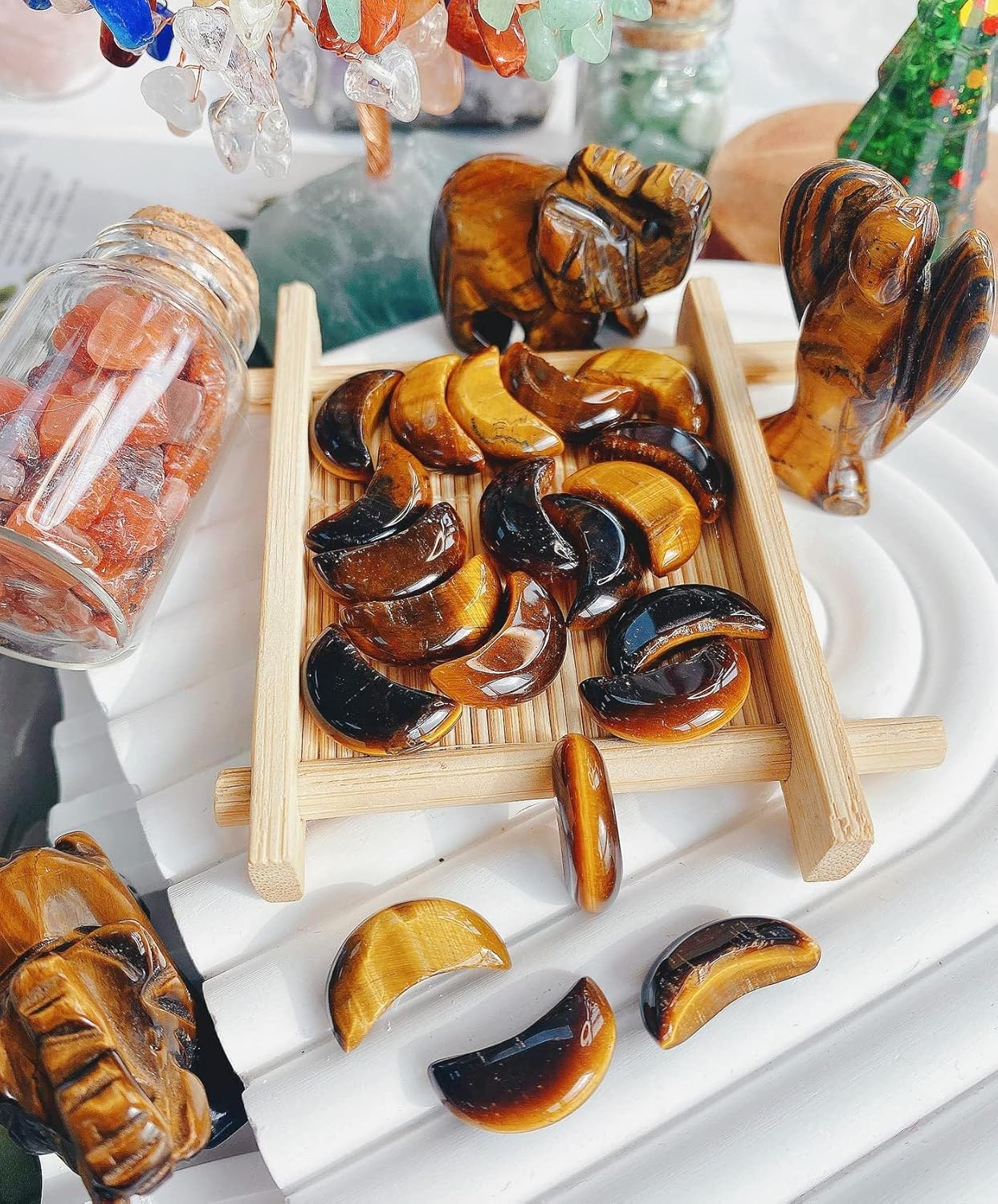 Thumbnail 2 de XIANNVXI 10 Pieces Tigers Eye Moon Crescent Crystal Healing Set