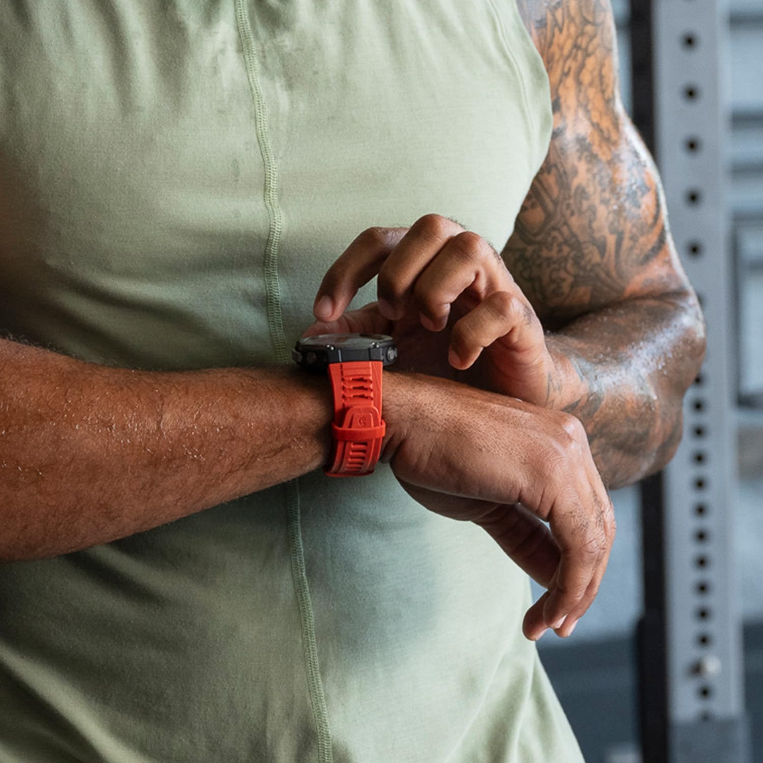 Detalle de Amazfit Banda di Ricambio Ufficiale T-Rex 3, Bracciale in Silicone Liquido Rosso Lava per Uomo/Donna