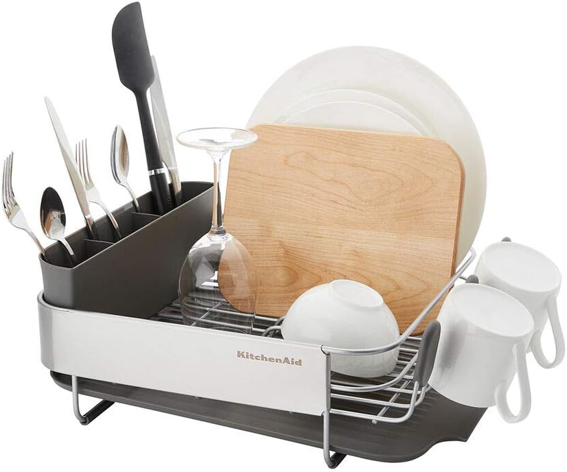 Detalle de KitchenAid Compact Space Saving Rust Resistant Dish Rack (Angled Self-Draining Drainboard) with Removable Flatware Caddy, Gray