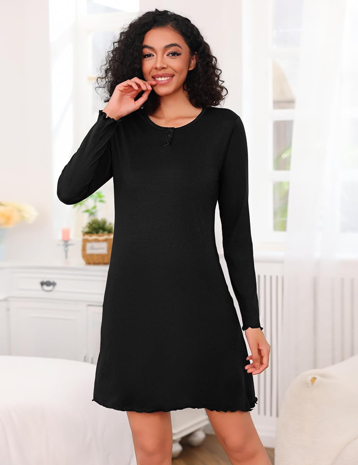 Thumbnail 1 de Demegimi Chemise de Nuit Femme en Coton à Manches Longues — Nuisette Élégante avec Col en V et Finition Délicate