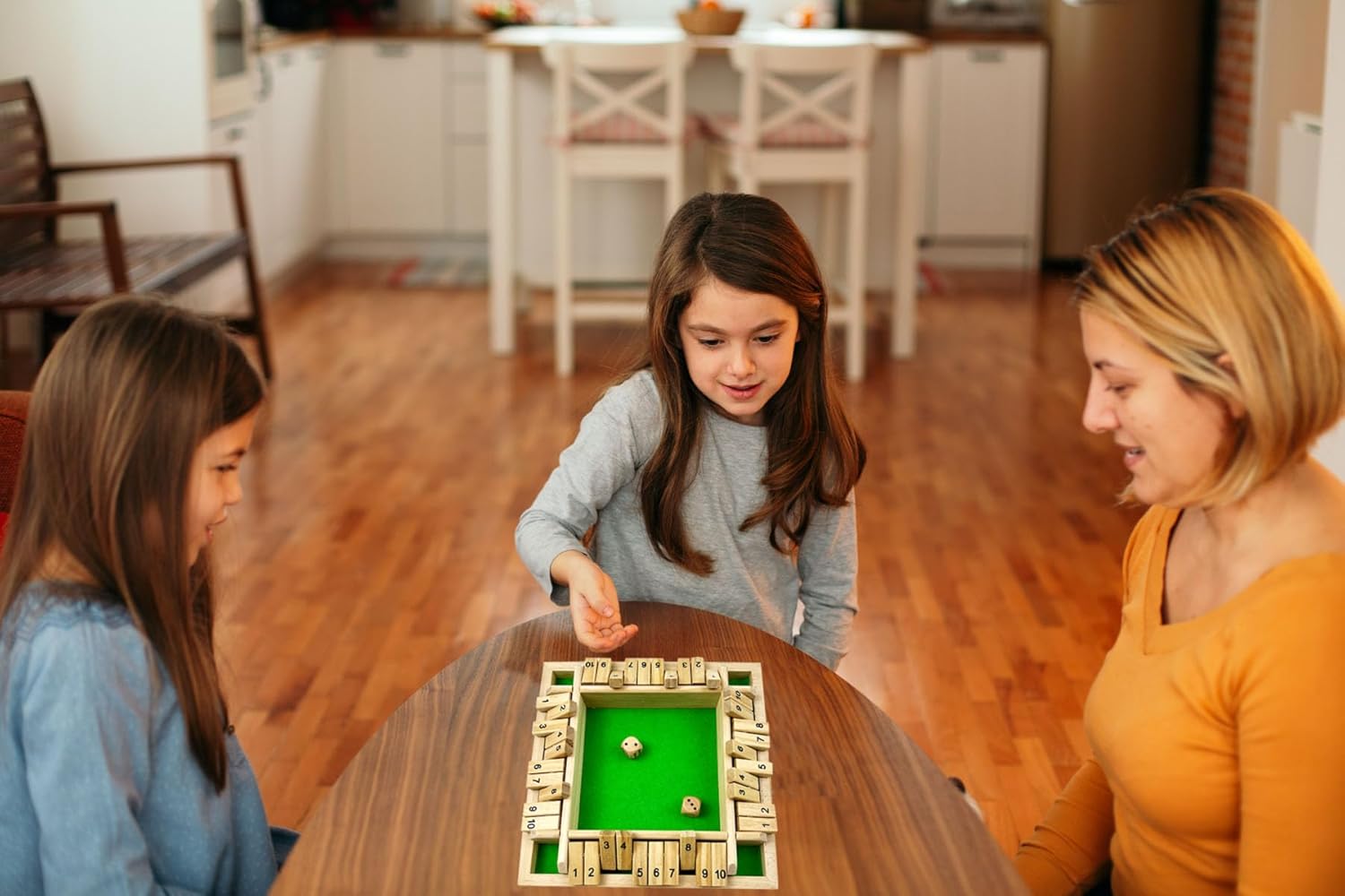 Detalle de EACHHAHA Shut the Box 4 joueurs en bois – jeu de dés familial, logique et calcul pour enfants