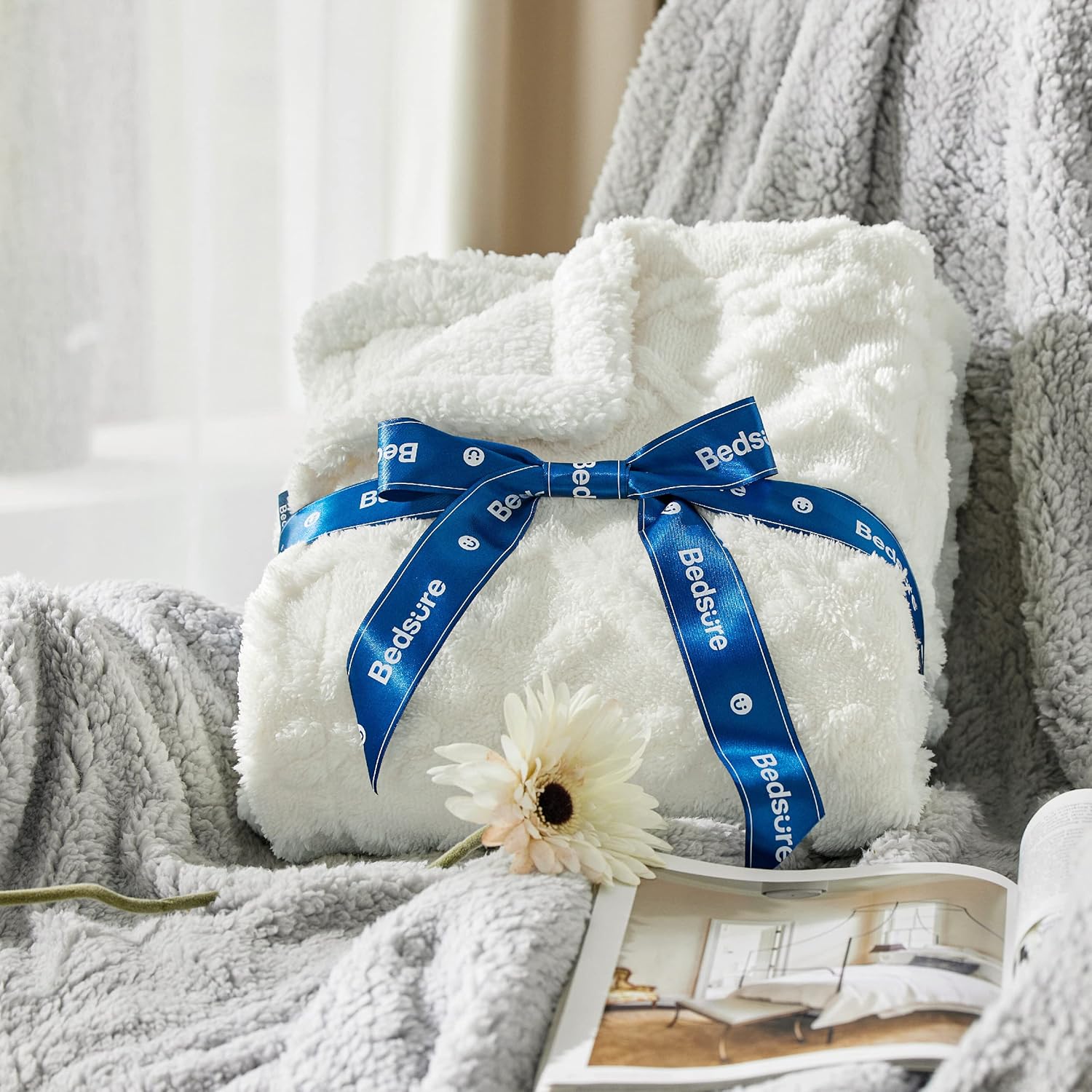 Detalle 1 de Bedsure Sherpa Blanket, Queen