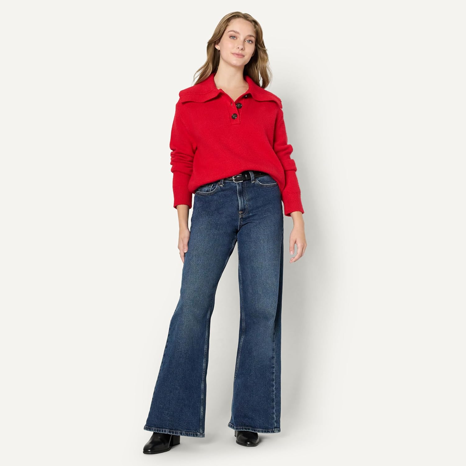 Thumbnail 4 de Amazon Essentials Women’s Relaxed-Fit Button Collar Jumper