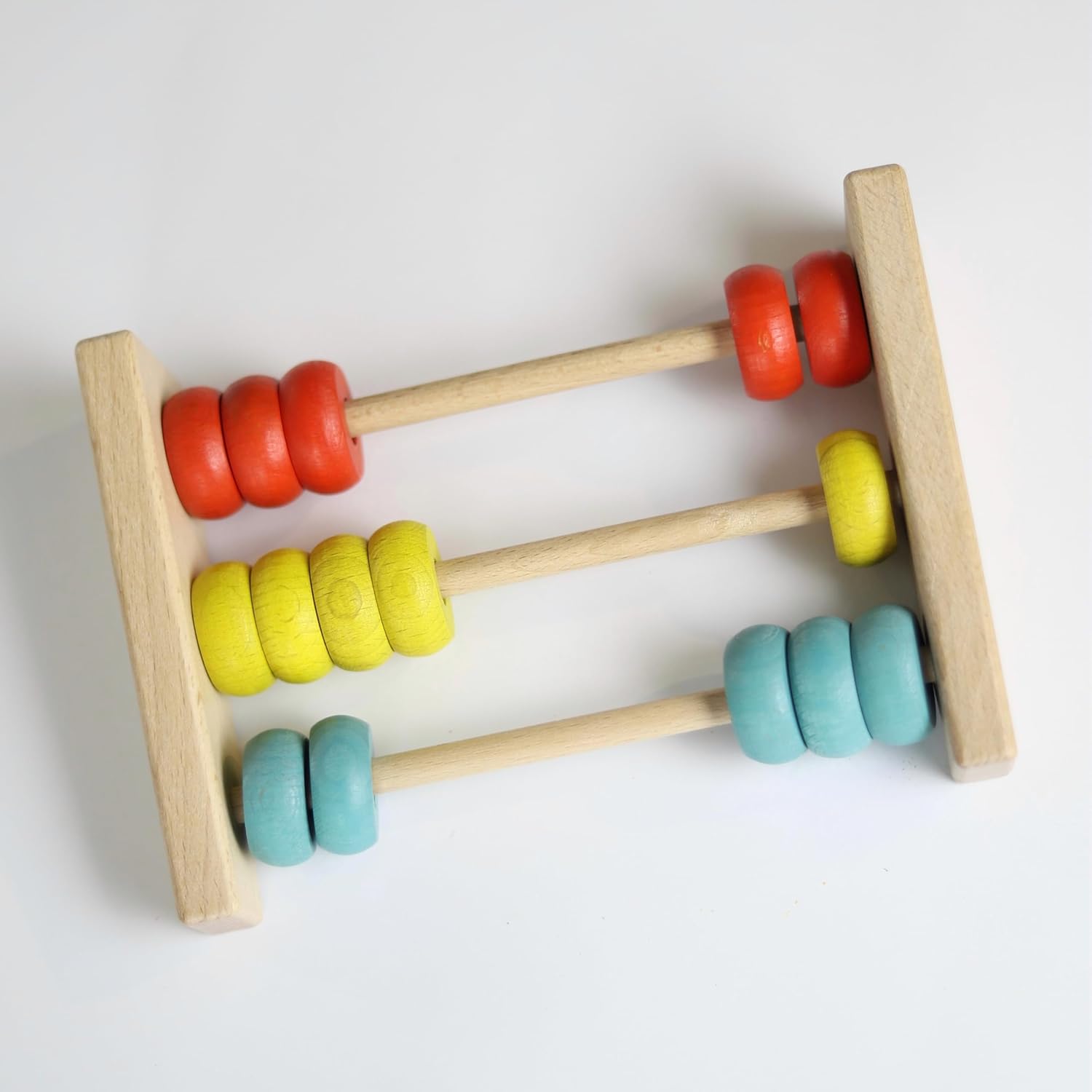 Detalle 2 de Igroteco Abakus für Kinder (3x5) aus Holz – spielerisches Rechnen lernen