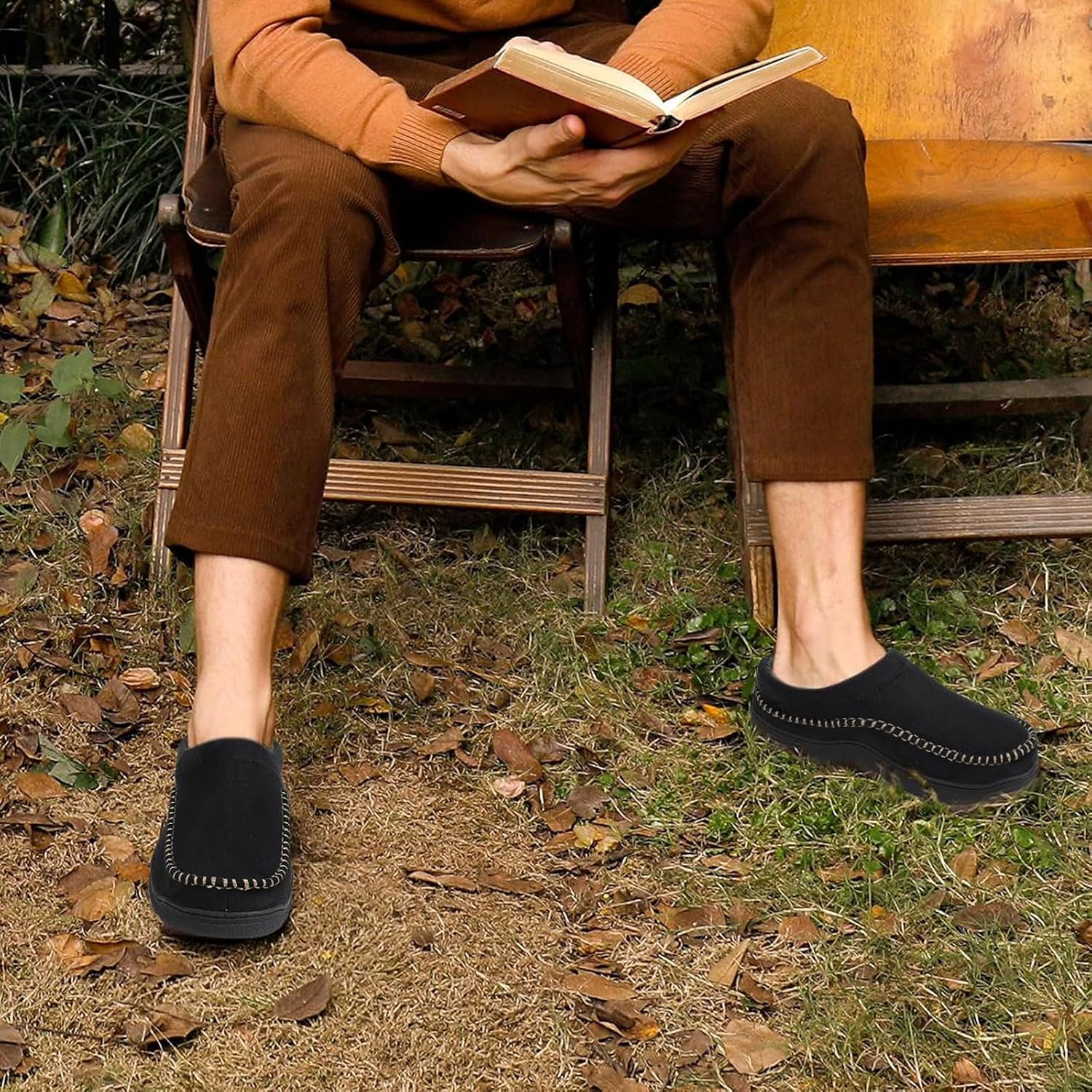 Detalle 2 de Zigzagger Moccasin Slippers for Men — Wide Fit