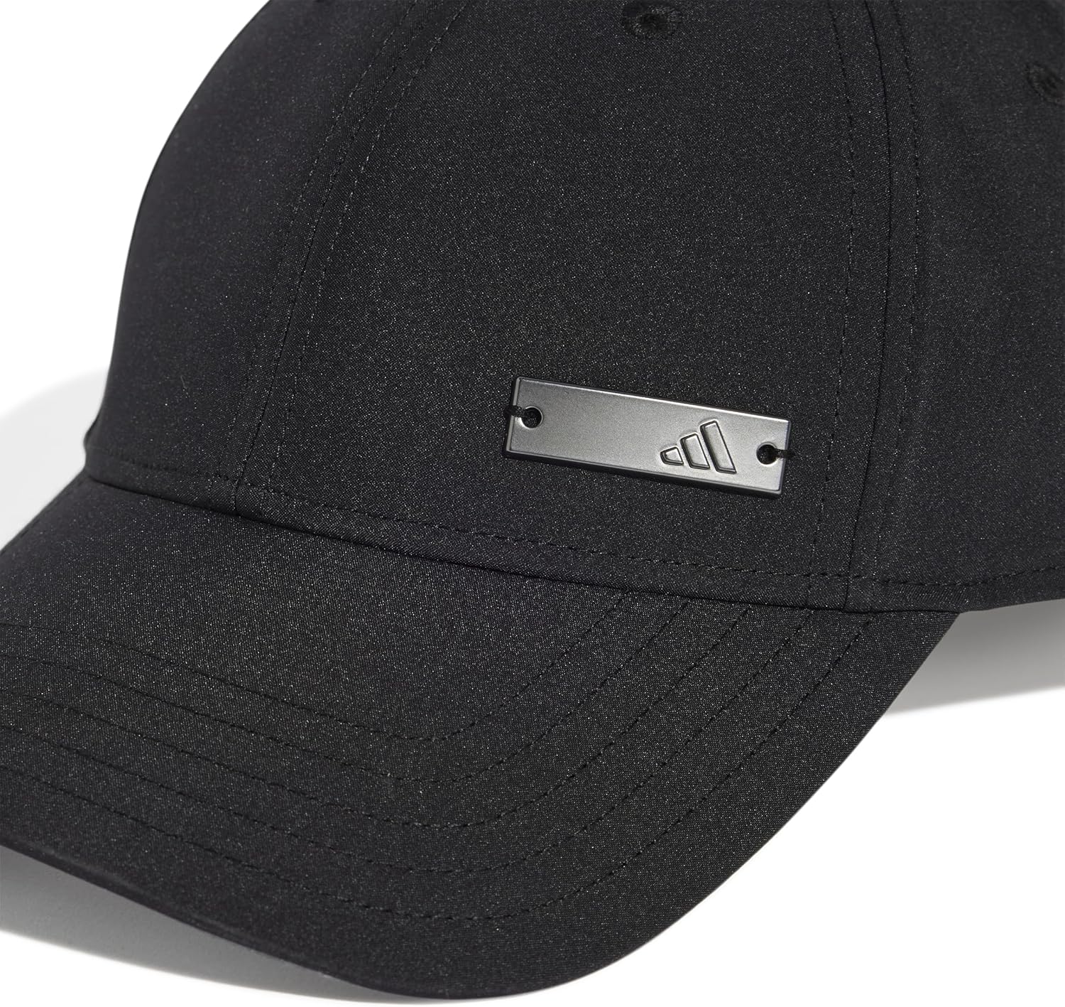 Detalle de adidas Baseball Lightweights Cap Metal unisex en negro (talla M-L, visera curvada)