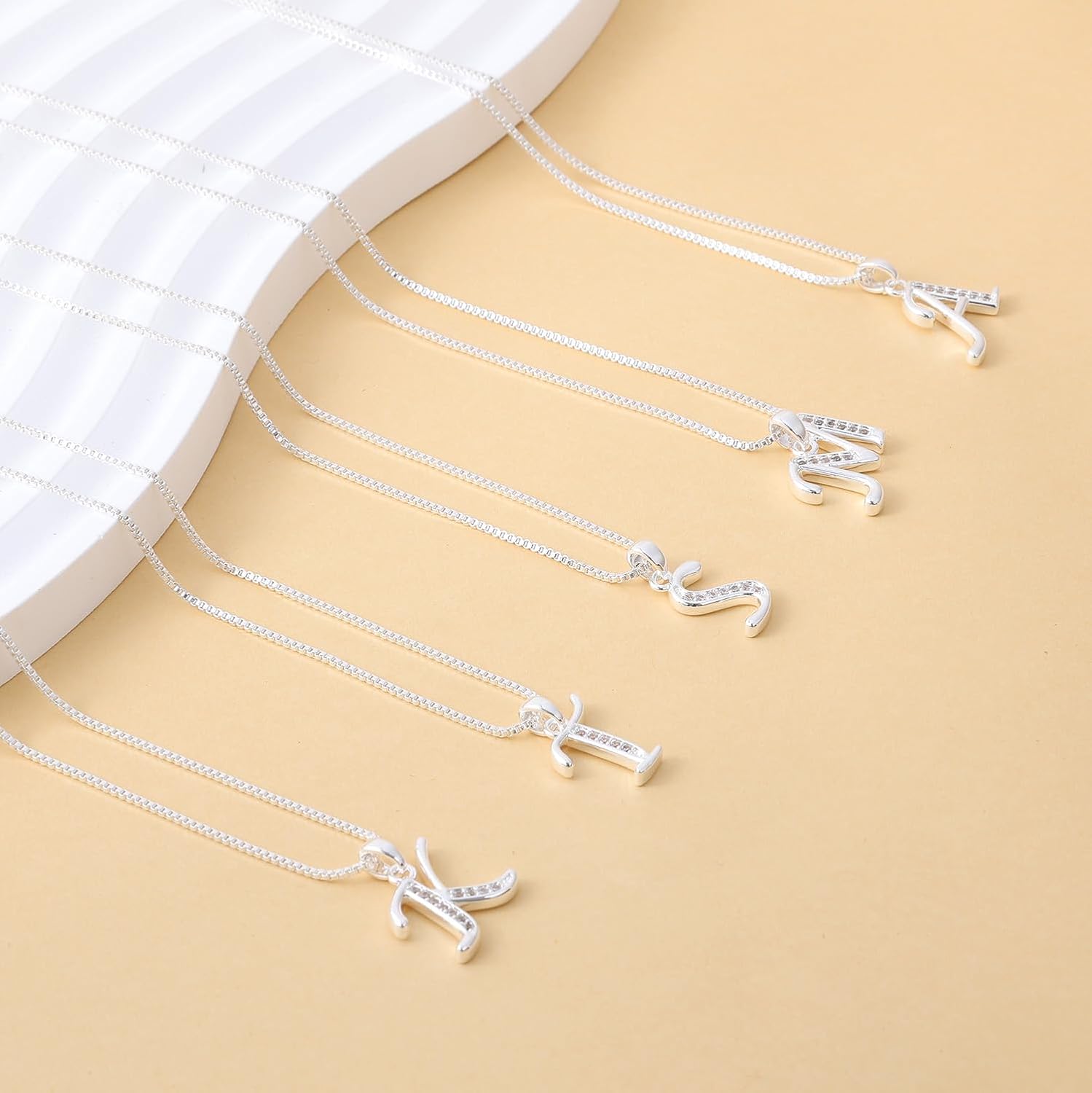 Thumbnail 5 de Fglqfam Initial Necklace, Box Chain
