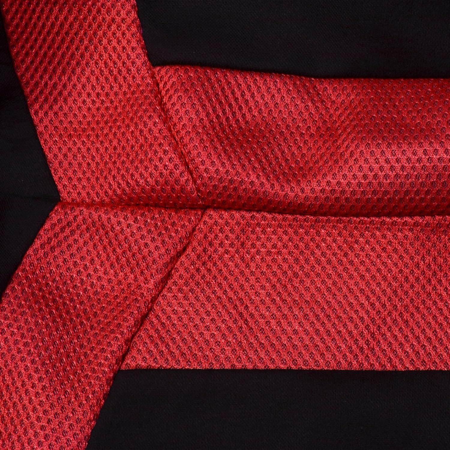 Thumbnail 2 de Sakura Carnaby Red Car Seat and Headrest Covers – Full Universal Set