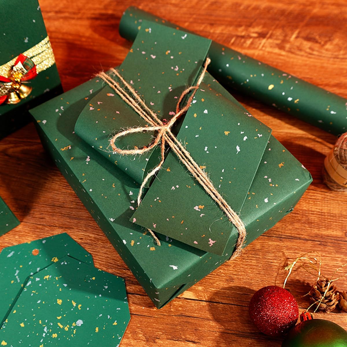 Thumbnail 2 de HBell Green Wrapping Paper Roll (43cm x 10m) – Matt Recyclable Kraft Gift Wrap