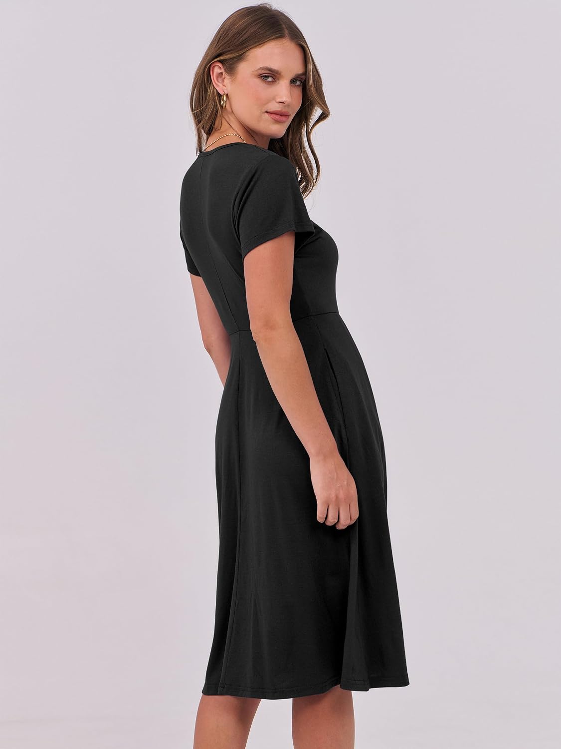 Detalle de ANRABESS Women Summer Dress: V-Neck Midi with Pockets, Pleated A-Line Comfort