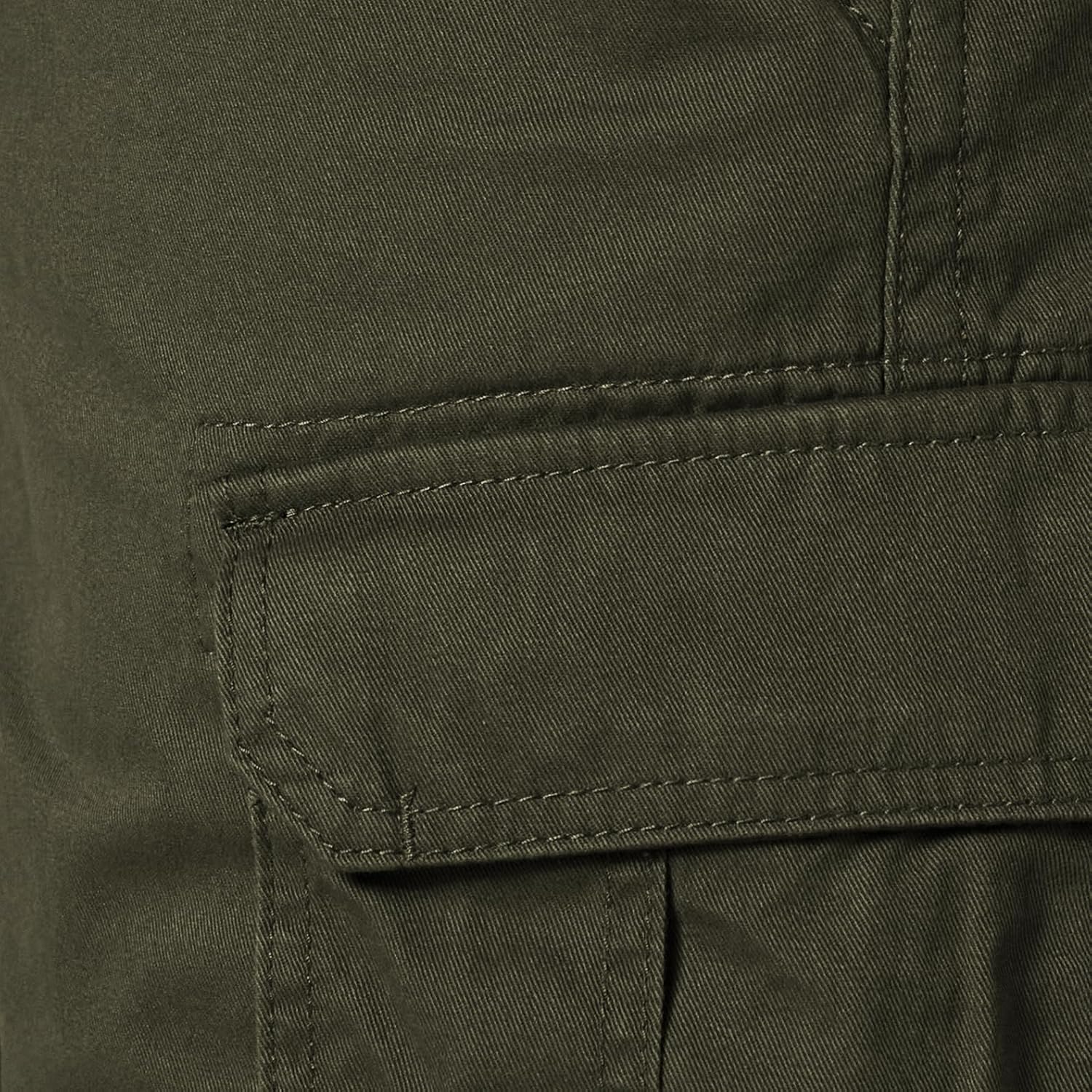 Thumbnail 6 de Amazon Essentials Men's 10" Classic-Fit Cargo Shorts in Soft Cotton Twill
