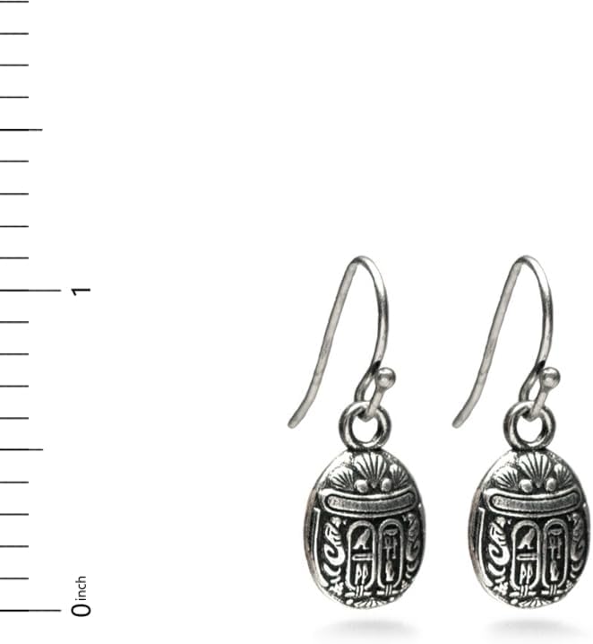 Detalle 2 de Mini Scarab Earrings, Antique Silver Finish