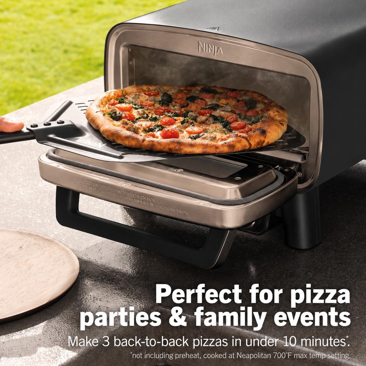 Detalle de Ninja MO201 Artisan Outdoor Pizza Oven, 12-Inch, 700°F, 5-in-1