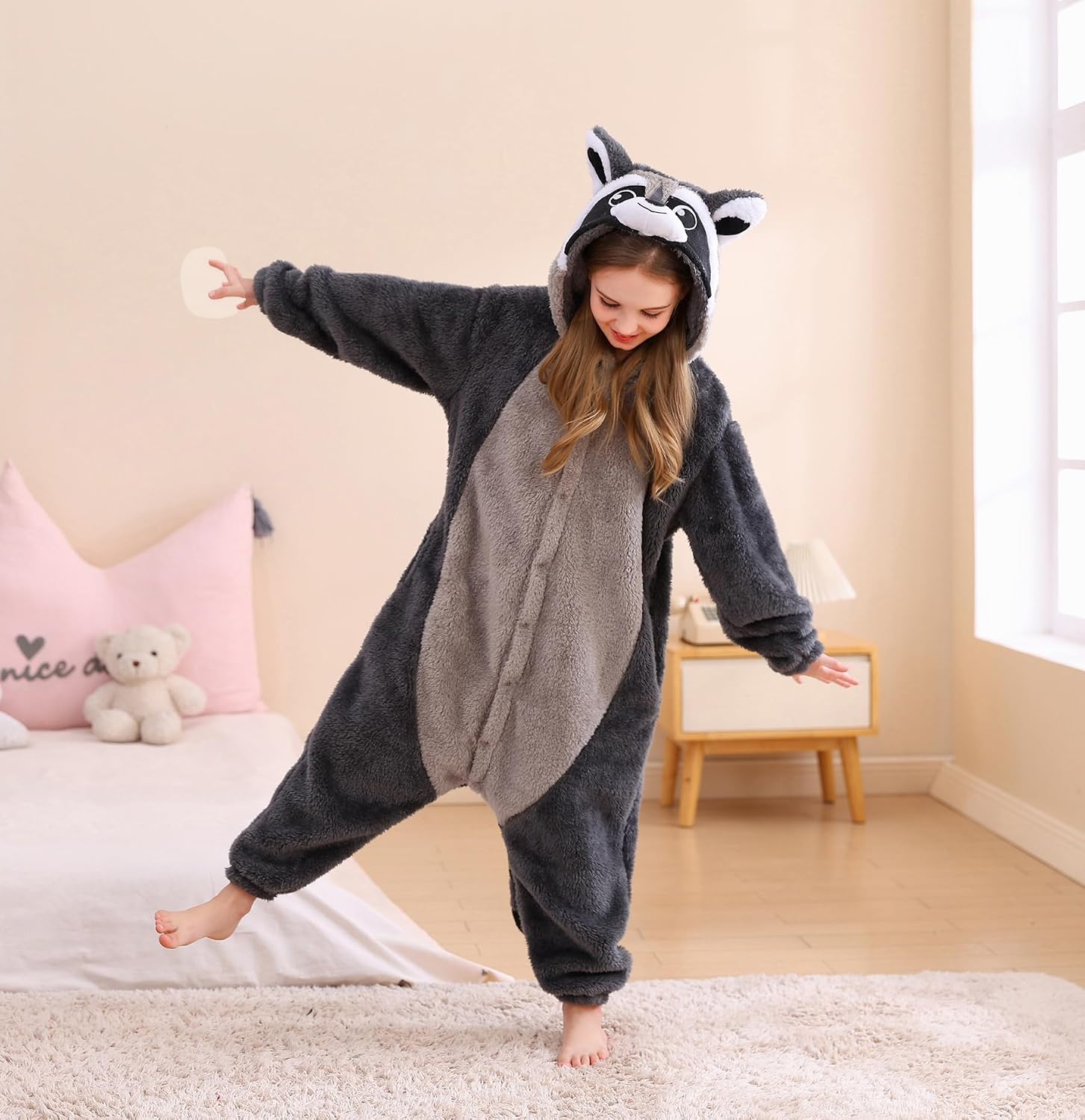 Detalle de CuteOn Kids' Animal Onesie Pajamas with Hood, Ears and Tail
