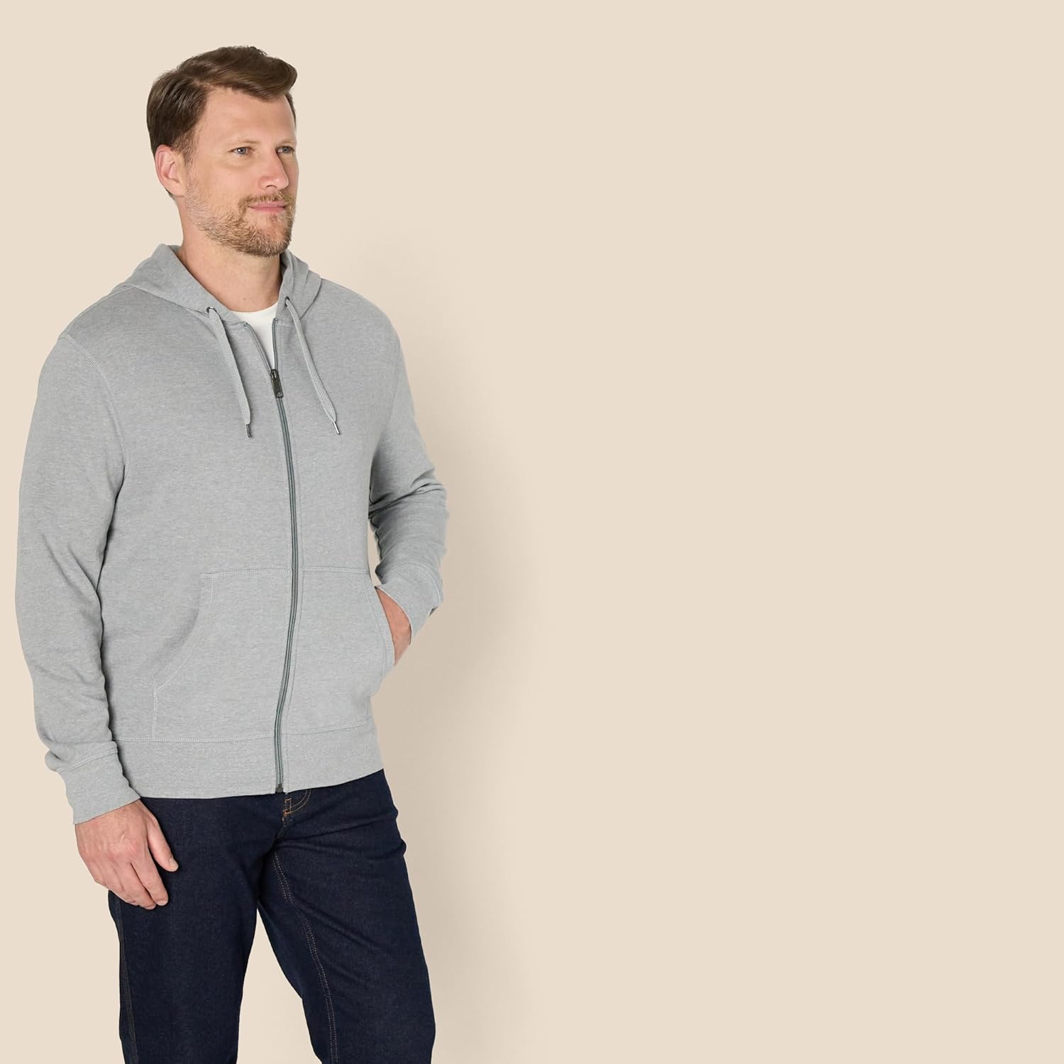 Thumbnail 1 de Amazon Essentials Uomo felpa leggera con cappuccio in French terry e zip integrale