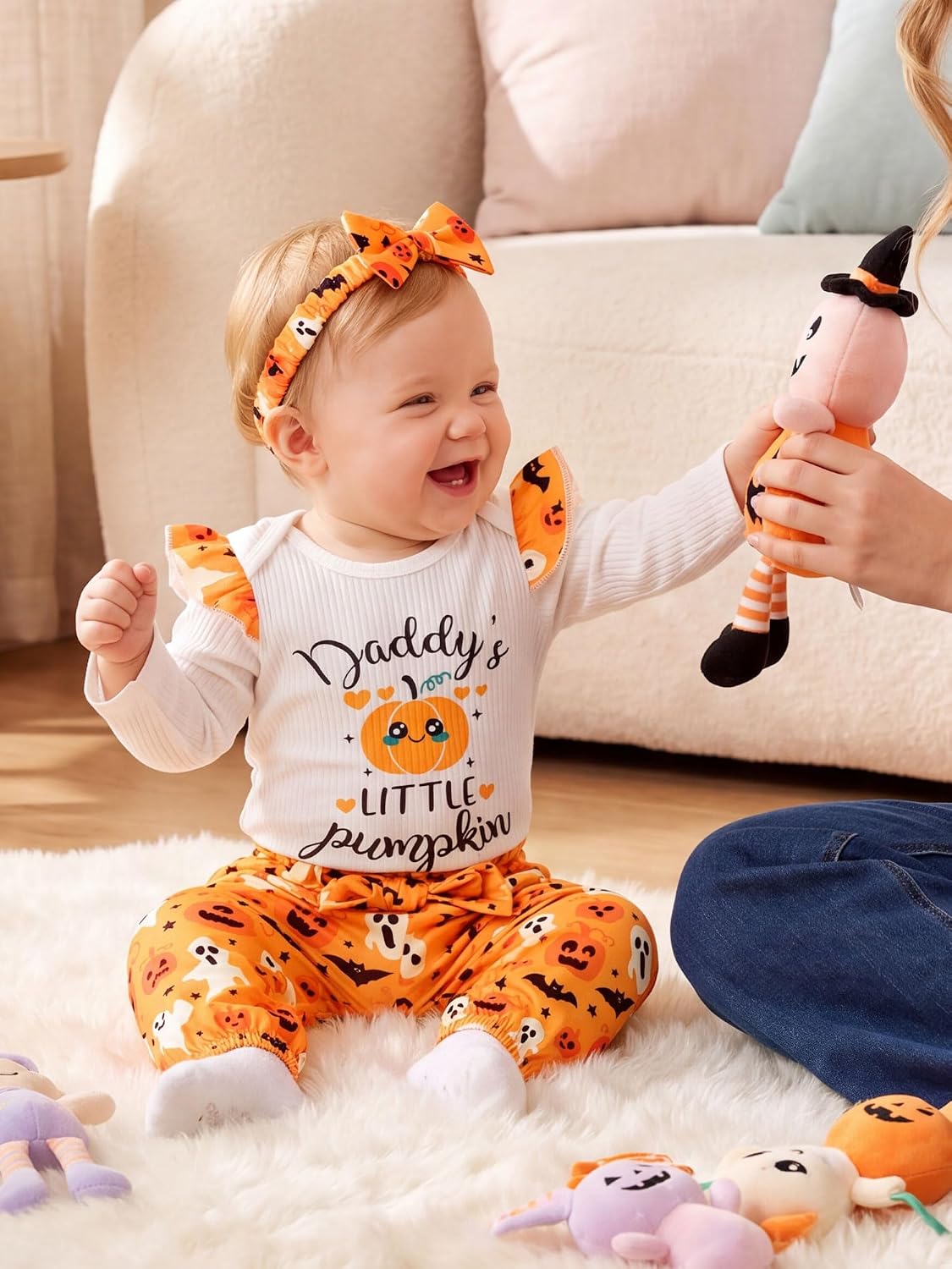 Detalle de AMAWMW 202301 Baby Girl Outfit with Ruffle Romper and Camouflage Pants