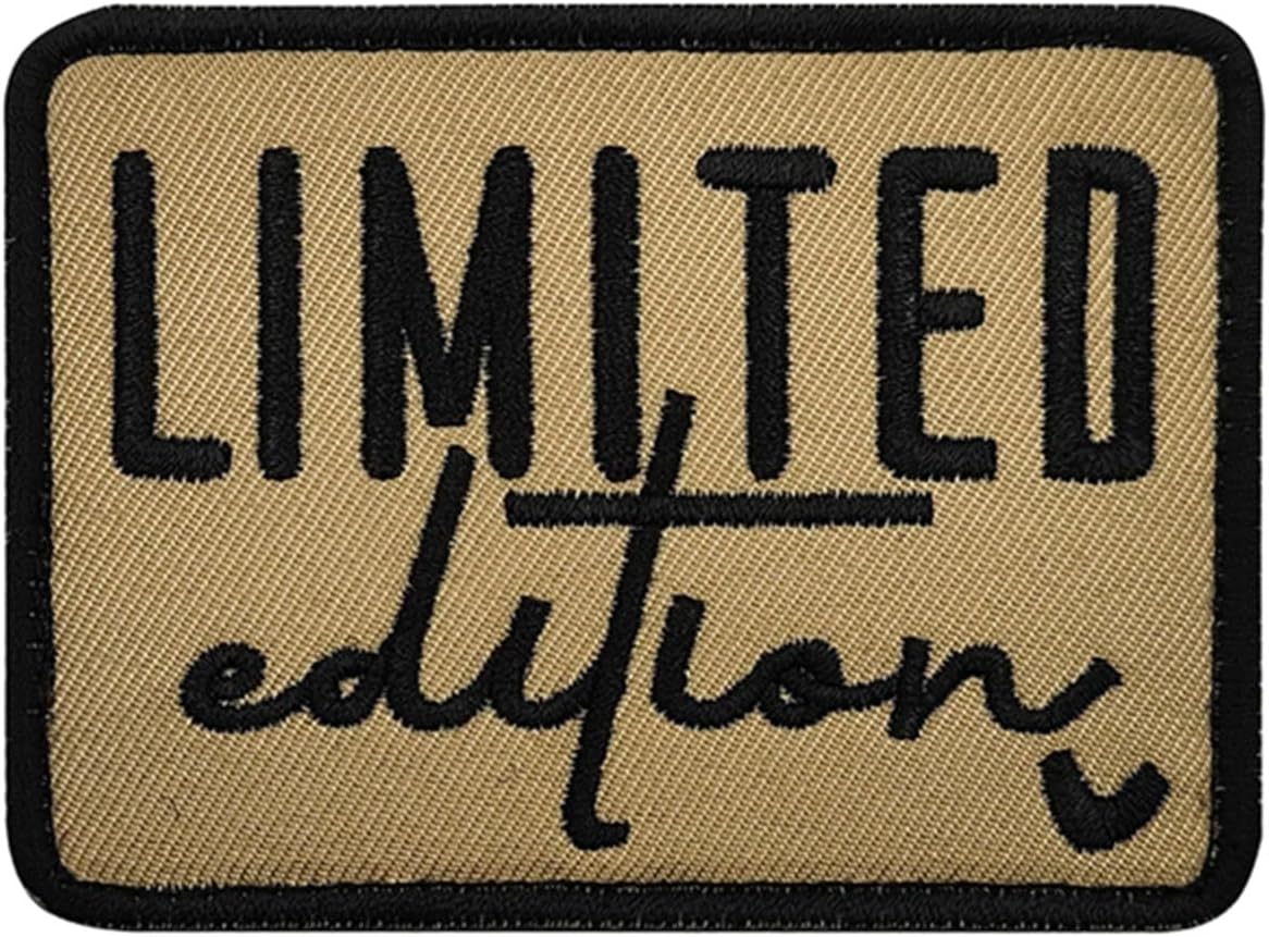 Detalle 2 de Uijokdef Flux Capacitor Embroidered Patch