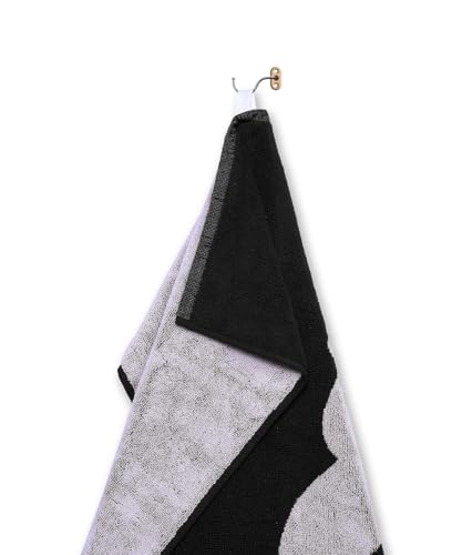 Detalle de PUMA Team Towel Small (50x100) – Unisex, Schwarz/Weiß, Modell 054553