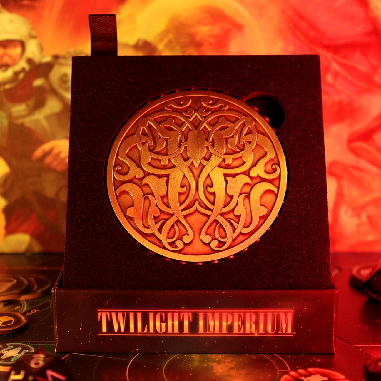 Thumbnail 6 de FaNaTtik Twilight Imperium Limited Edition metal medallion replica with art card (limited to 5000)
