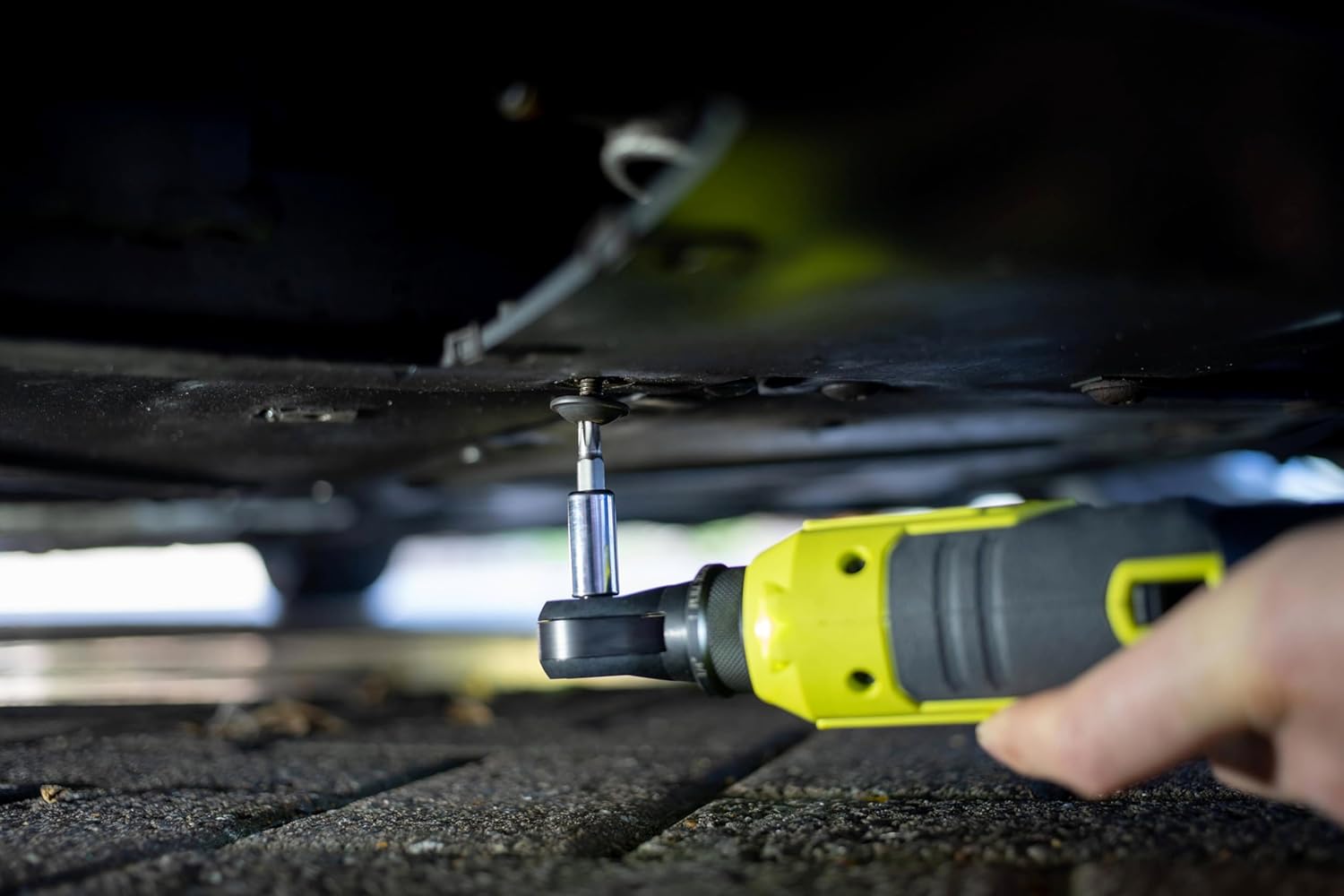 Detalle de RYOBI R18RW3 chiave a cricchetto 18 V 60 Nm