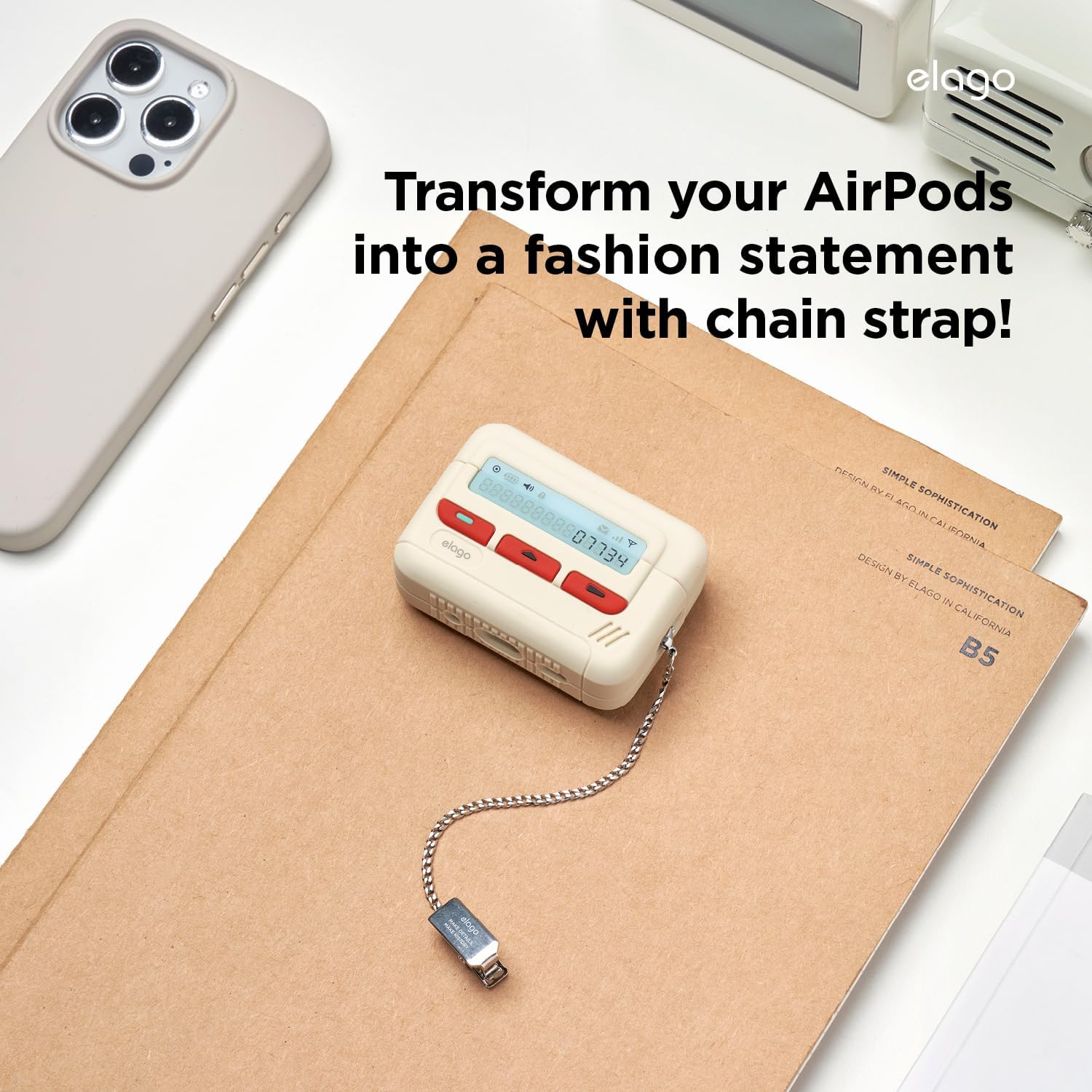 Detalle 2 de elago Coque Pager rétro pour étui AirPods Pro 2 (2e génération) – sangle de chaîne incluse, blanc classique