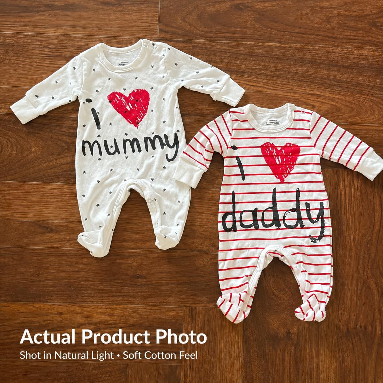 Thumbnail 4 de Lullaby Layers Unisex Baby Sleepsuits 2 Pack – I Love Mummy & Daddy Cotton Footed Rompers