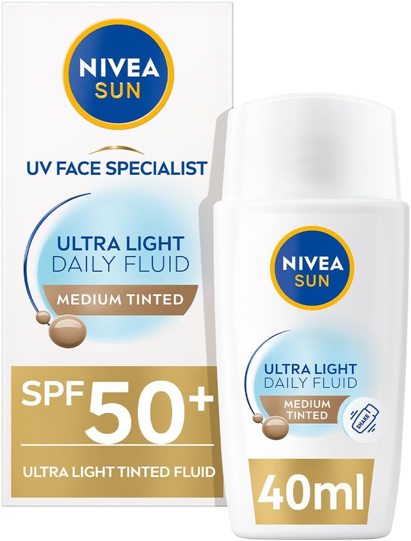 Detalle de NIVEA SUN Fluide Teinté UV Quotidien FPS 50+ – visage hydratant et unificateur (Medium, 40 ml)
