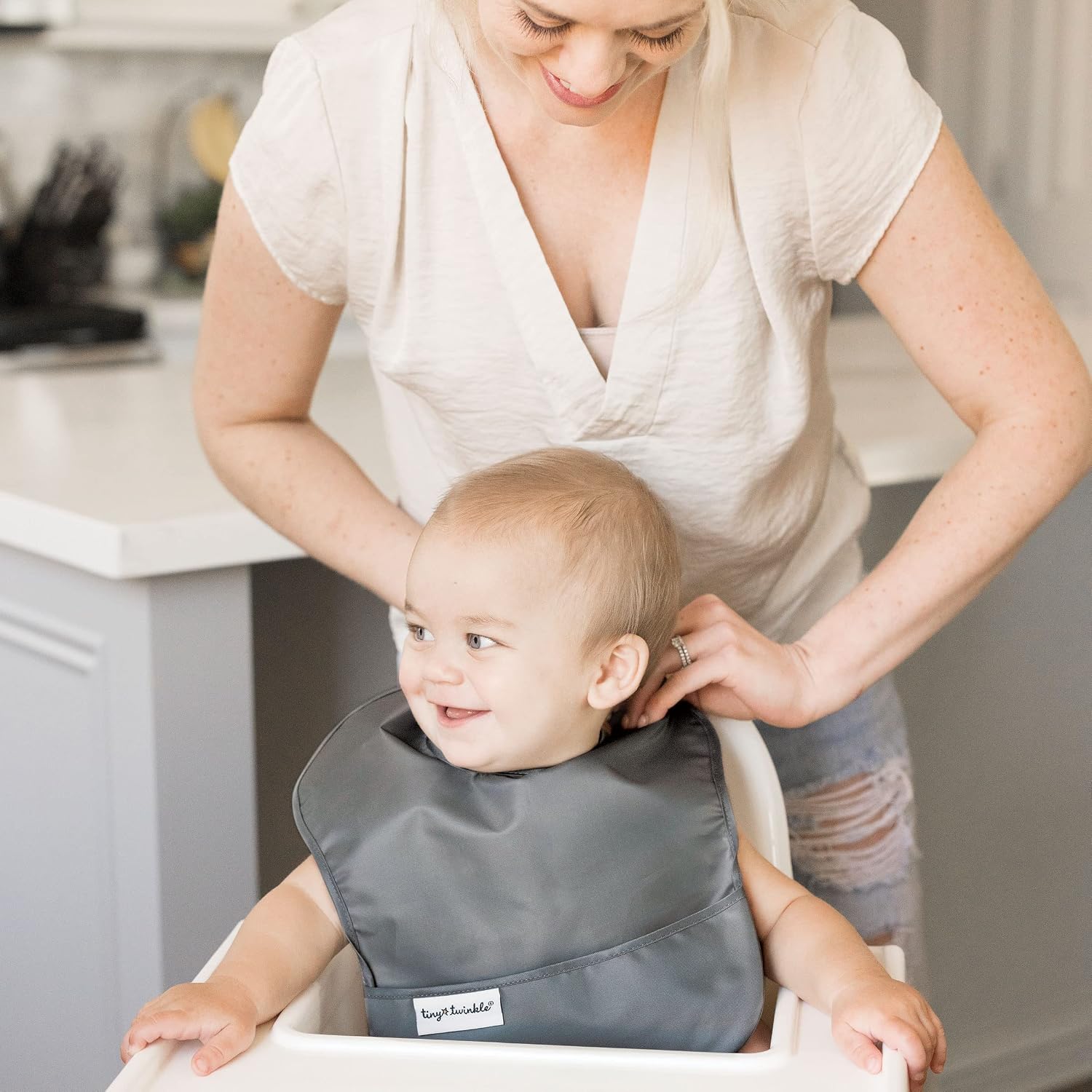Thumbnail 2 de Tiny Twinkle Mess-Proof Bibs, 5-Pack ⚡