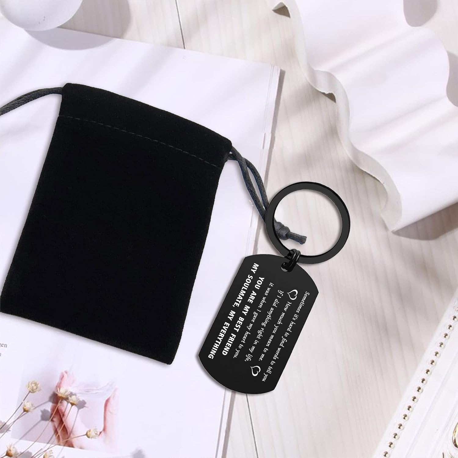 Detalle 2 de Funny engraved keyring 1.2 inch ring