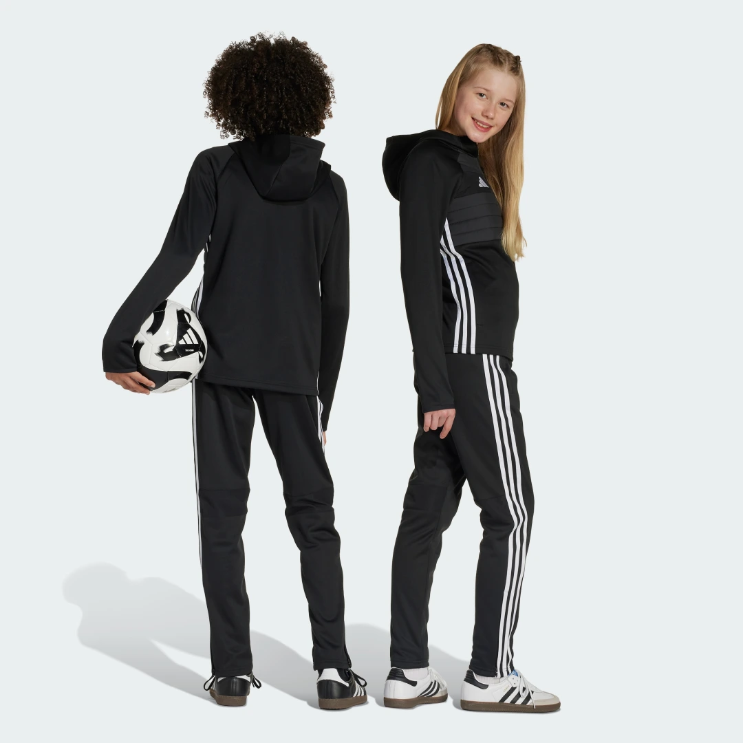 Detalle de Adidas Pantalón de entrenamiento Tiro 25 Essentials Winterized (infantil) – Negro