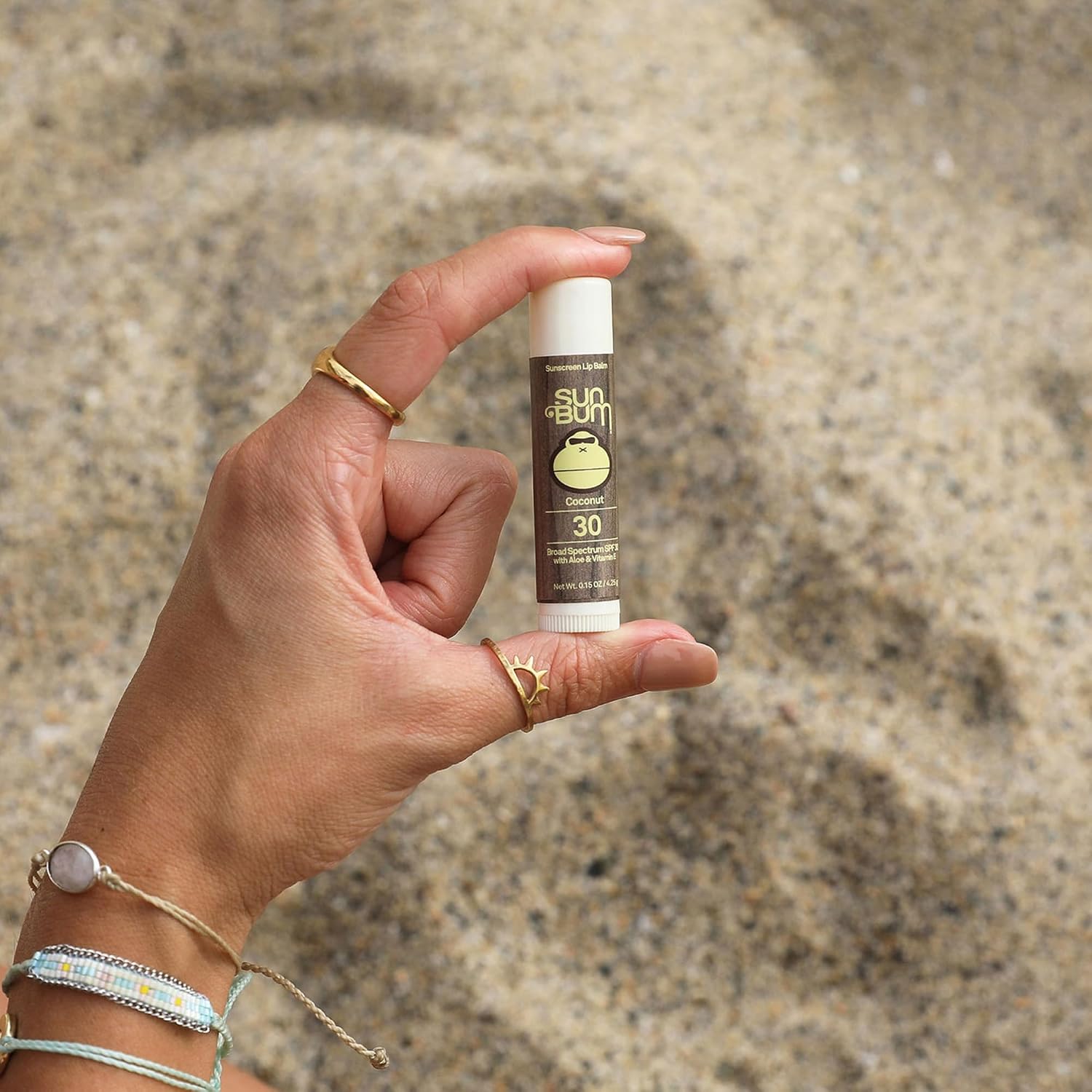 Detalle de Sun Bum SPF 30 Coconut Sunscreen Lip Balm with Aloe and Vitamin E