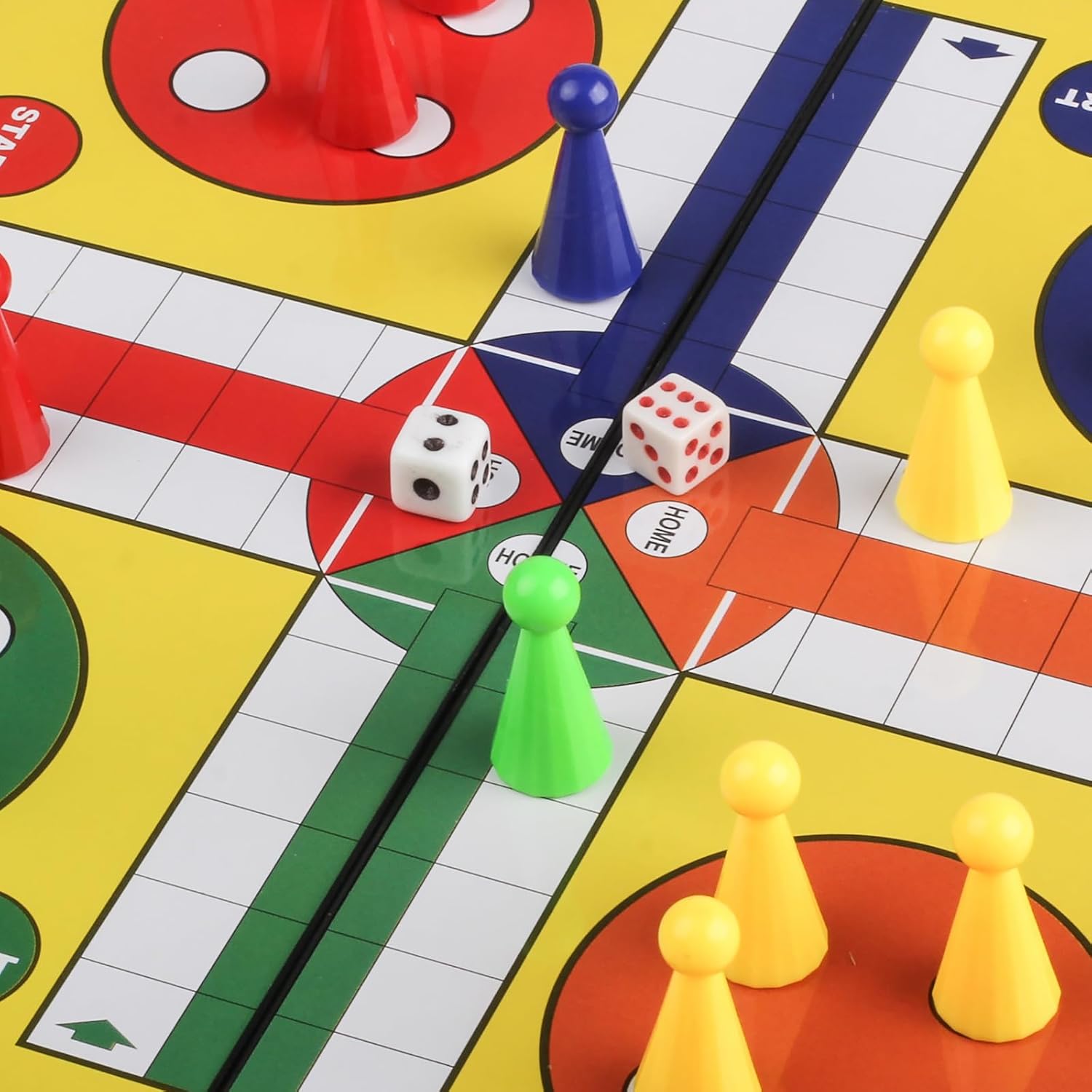 Detalle de ZUNIPLEX Ludo Magnetic Flying Chess: box viaggio con pezzi magnetici per bambini