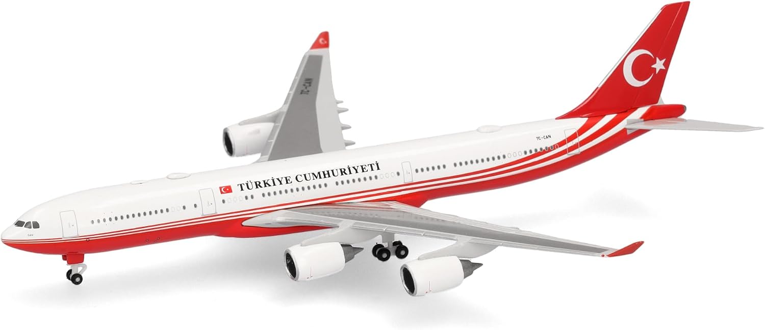 Detalle 2 de Herpa 538930 – model samolotu Airbus A340-500 Turkey Government, metal, 1:500