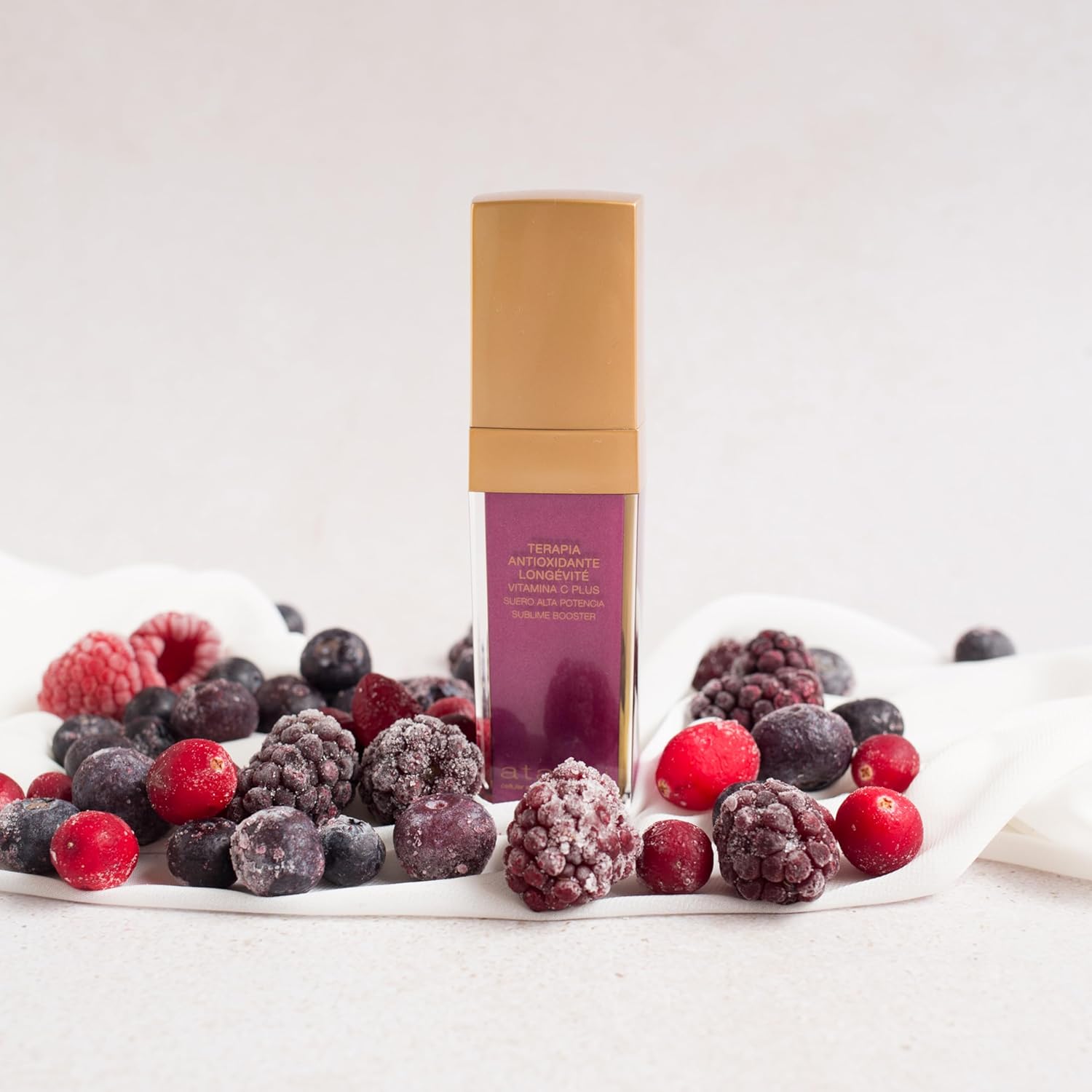 Detalle 2 de atashi Antiossidante Serum 50 ml 💧
