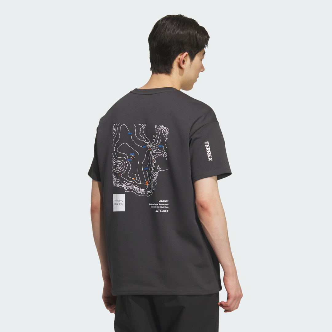 Detalle 2 de Camiseta estampada Xploric de Adidas – Gris