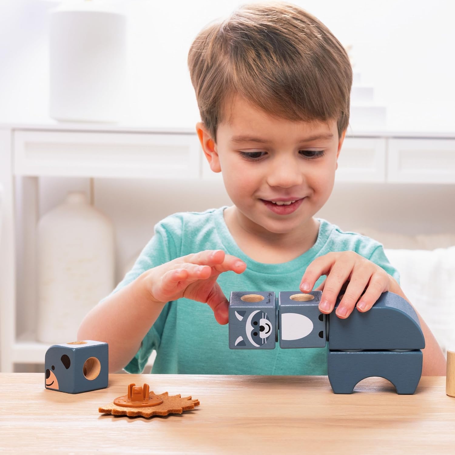 Detalle 2 de Melissa & Doug Blockables costruzioni 16 pezzi