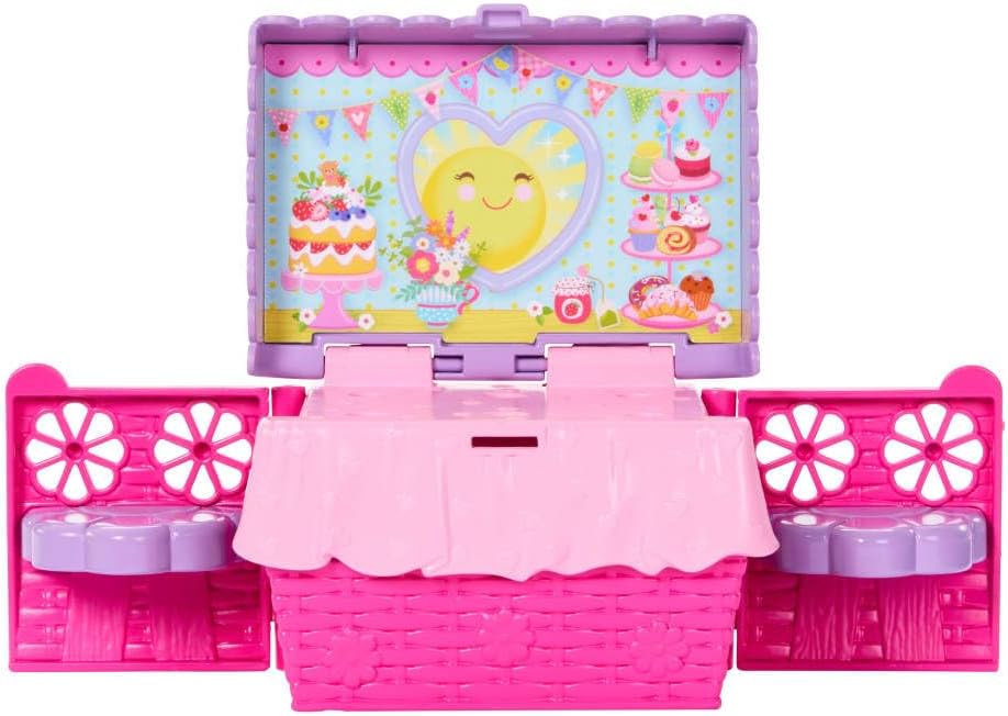 Thumbnail 3 de Barbie Chelsea Tea Party (JJB40) – set con mini bambola Chelsea bionda e 10 accessori, cesta da picnic trasformabile in tavolo