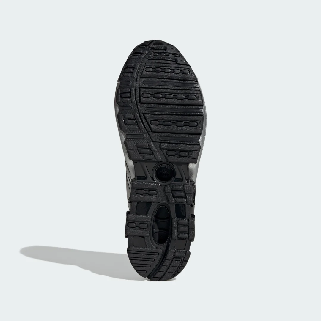 Detalle 2 de Zapatilla Megaride O1 de Adidas: plata sobrio para uso diario