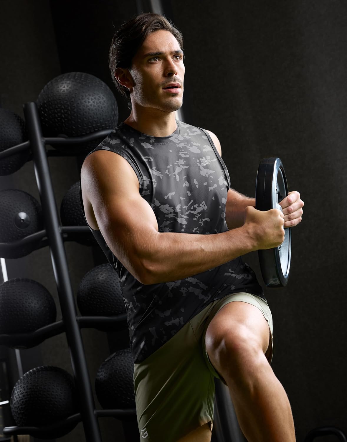 Detalle de Men's Workout Tank Top, Dry Fit