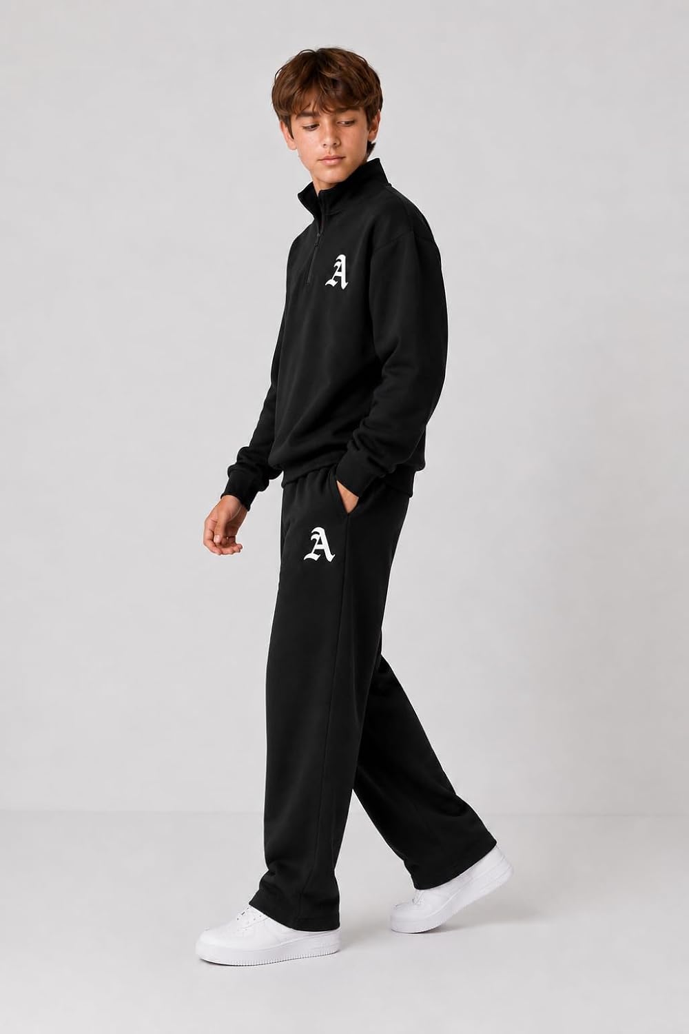 Detalle 2 de Cakaner Boys Tracksuit Set, 5-12T