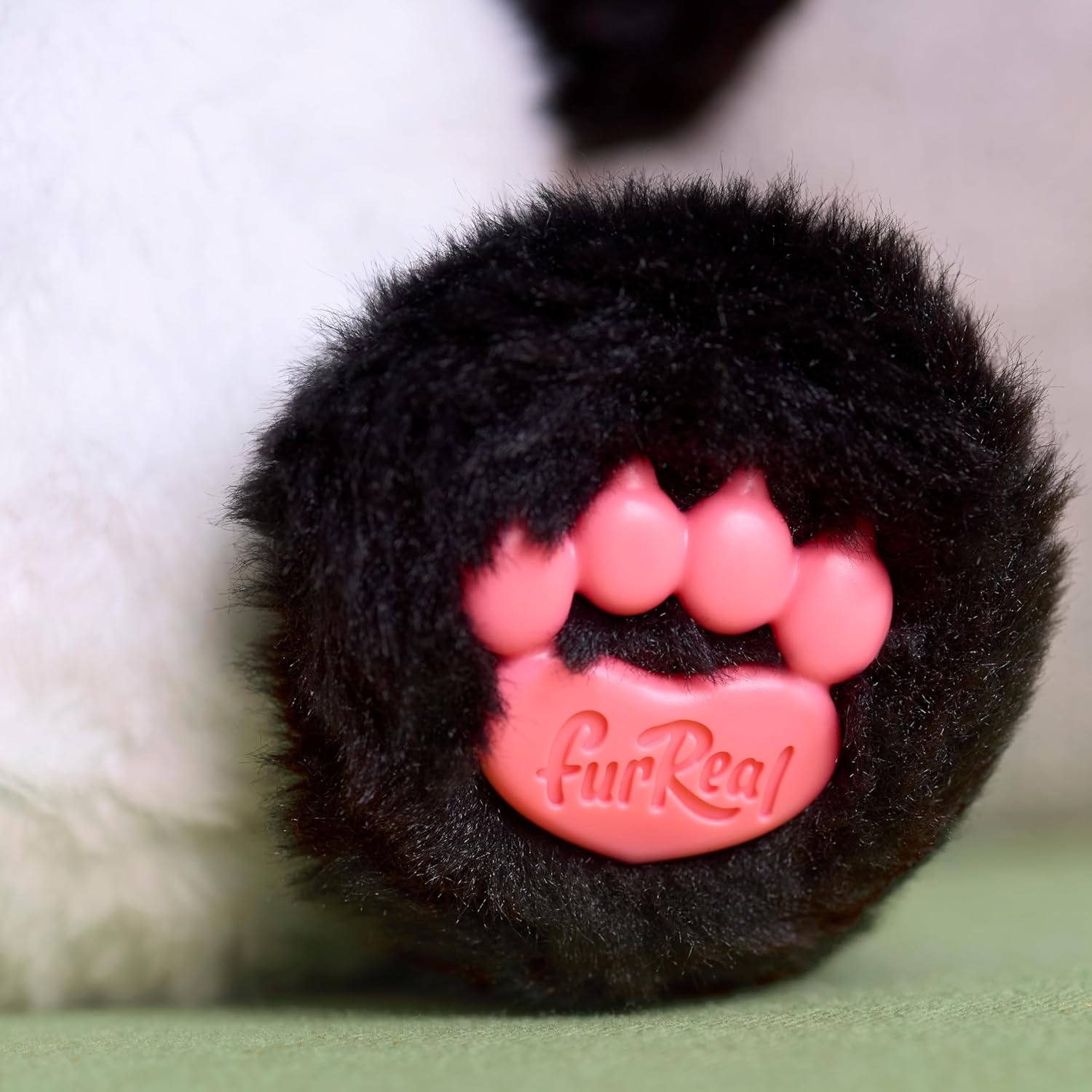 Detalle de furReal Coco the Tumbling Panda — 10.5-Inch Interactive Panda Toy