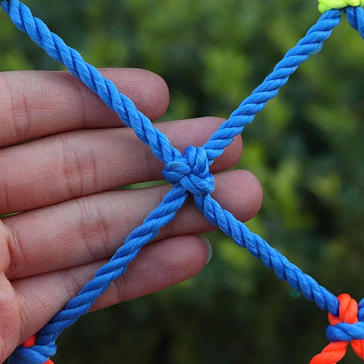 Detalle de Blue 6mm polypropylene rope (30m) with 530kg maximum breaking load – hard-wearing 3-strand split film cord
