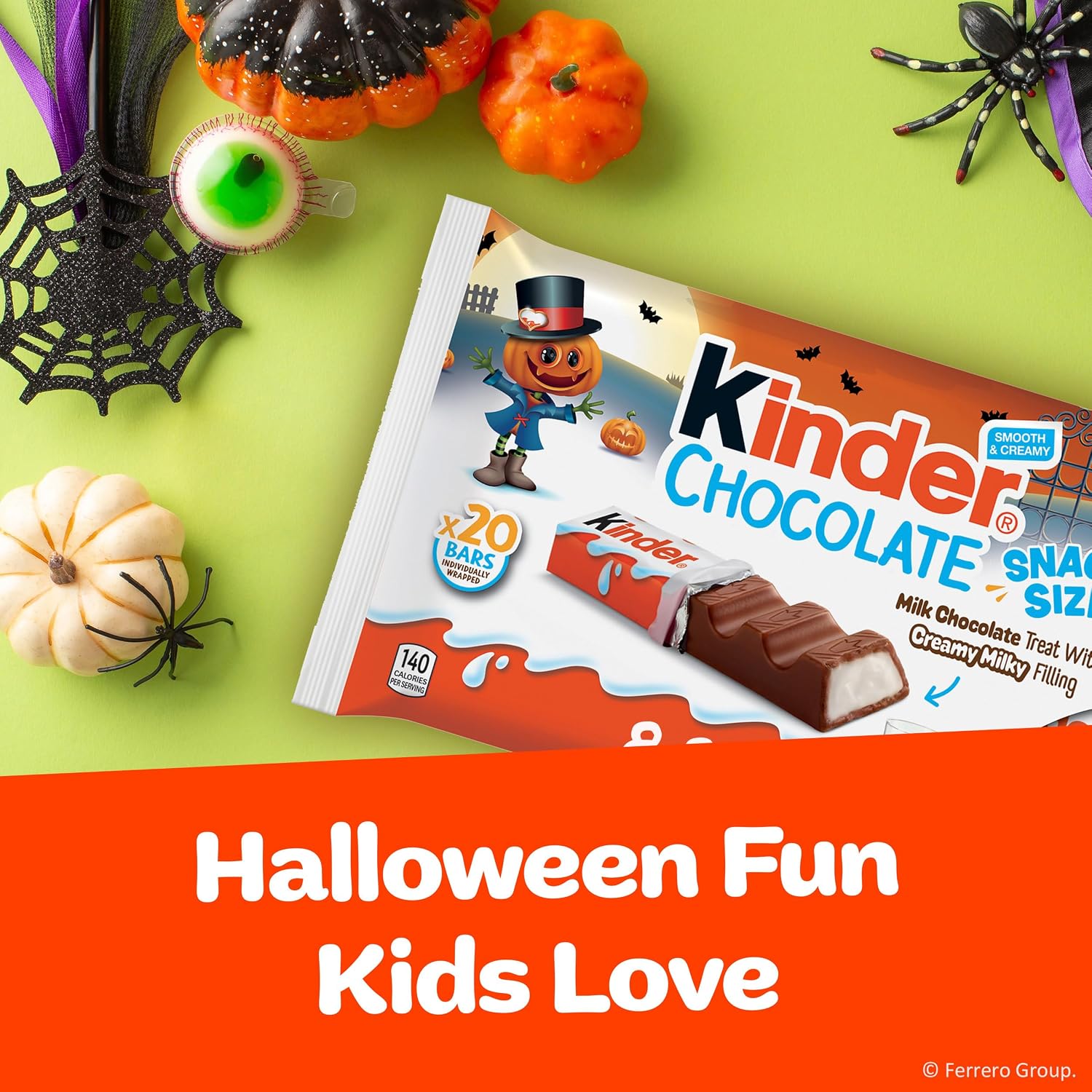 Detalle de Kinder Chocolate Halloween Candy, 20 Individually Wrapped Bars with Creamy Milk Filling