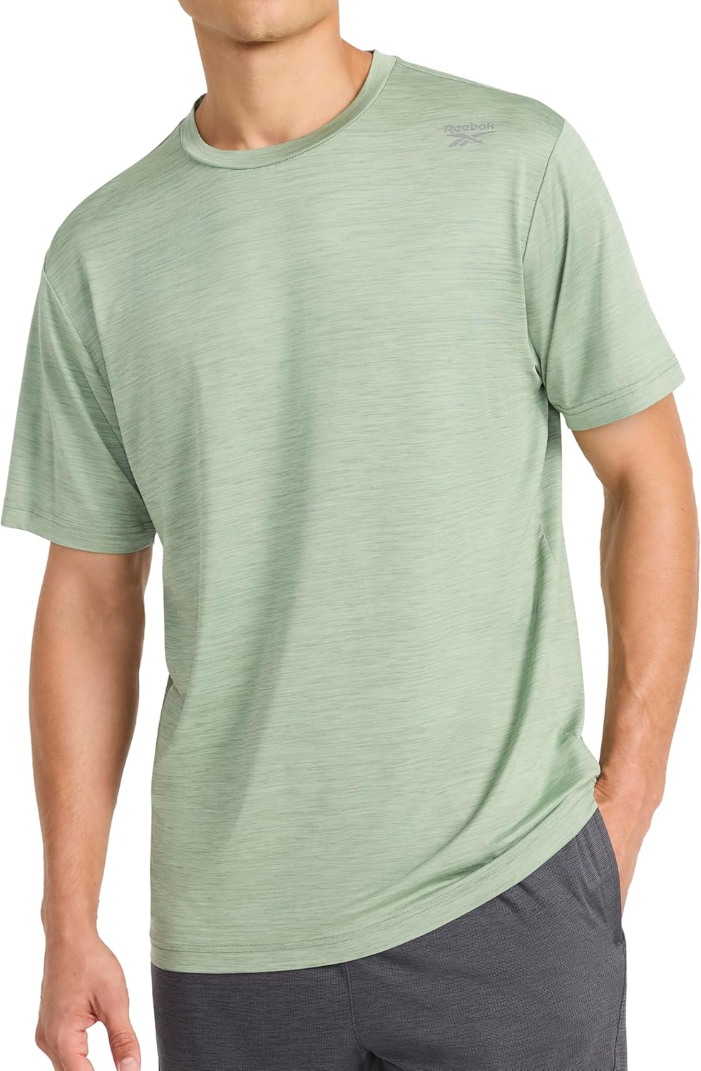 Thumbnail 5 de Reebok Men's Reflective Small Logo Crewneck T-Shirt — Standard Fit, Lightweight Cool-Touch Jersey
