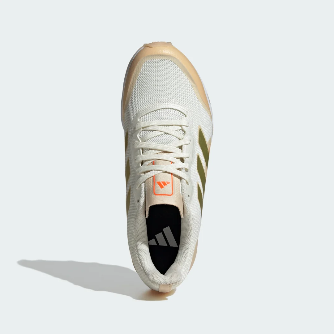 Detalle 2 de Zapatilla Fabela Zone Hockey de Adidas: confort y estilo para la pista
