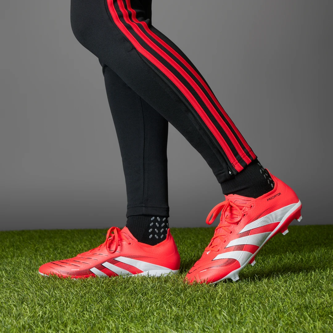 Thumbnail 1 de Adidas Predator League: bota de fútbol para césped natural seco y multisuperficie (rojo)