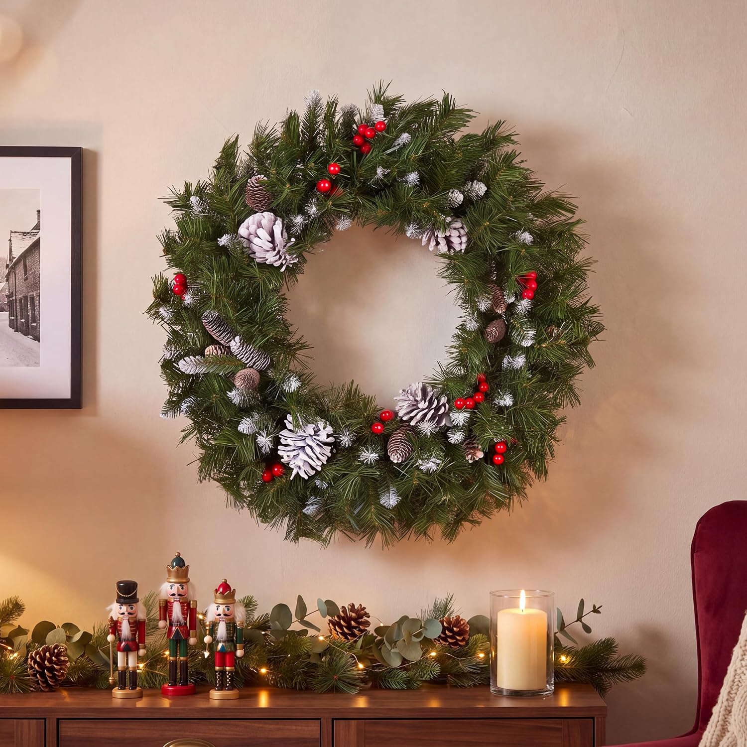 Detalle 2 de National Tree Company 24 in Frosted Berry Wreath 🎄