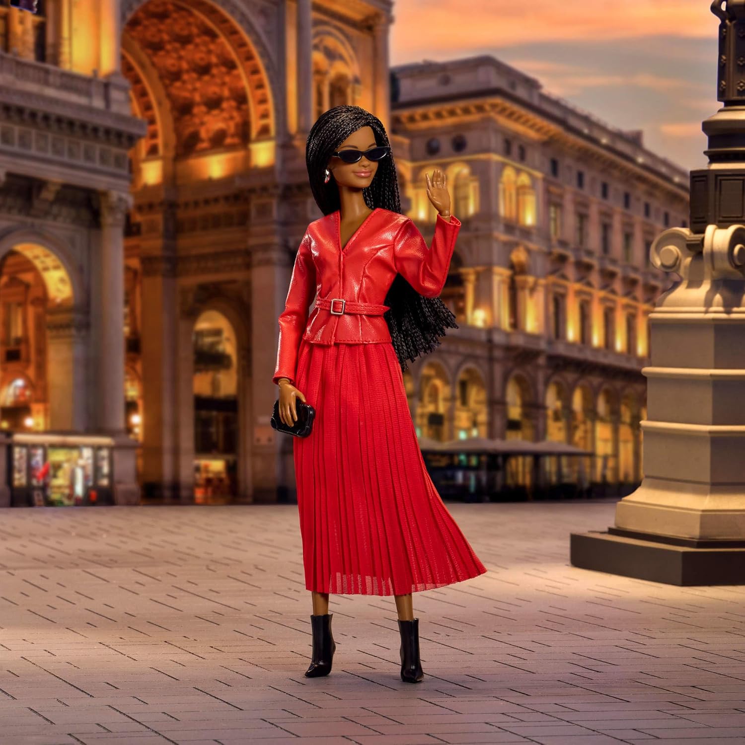 Detalle de Barbie Signature @BarbieStyle Mediolan JJX31 – lalka kolekcjonerska w czerwonej stylizacji