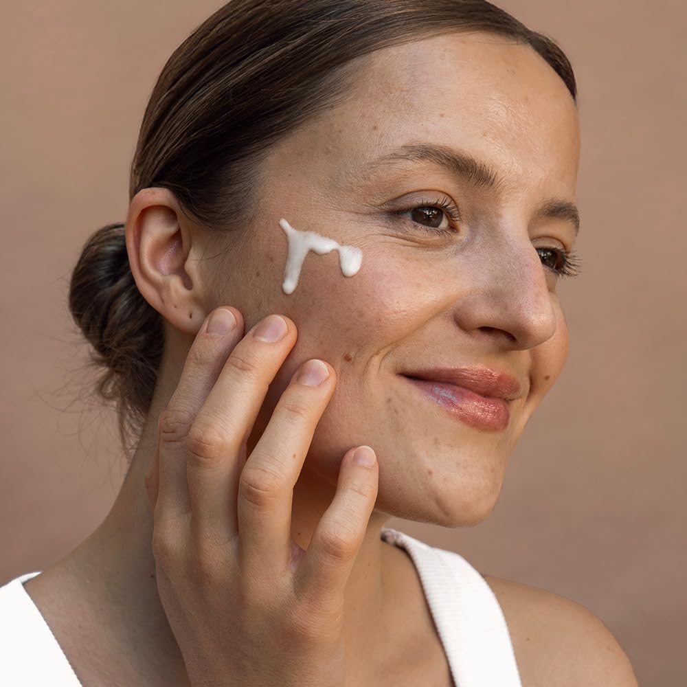 Thumbnail 5 de JUNGLÜCK Retinol Bakuchiol Serum (vegan) mit 0,5% Bakuchiol und 0,2% verkapseltem Retinol