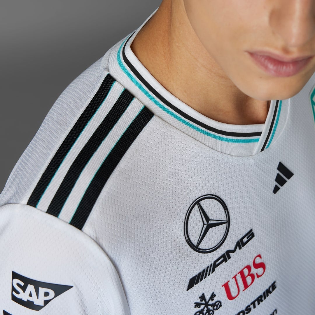Detalle 2 de Camiseta Mercedes AMG Petronas Formula One Team Driver Authentic Long Sleeve – Adidas